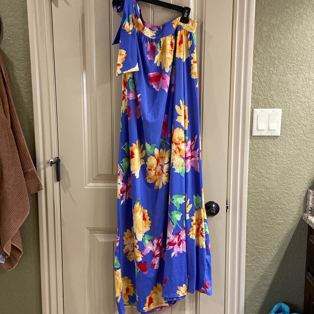 Off The Shoulder Dress by The Zig Zag Stripe Brand.  EUC!